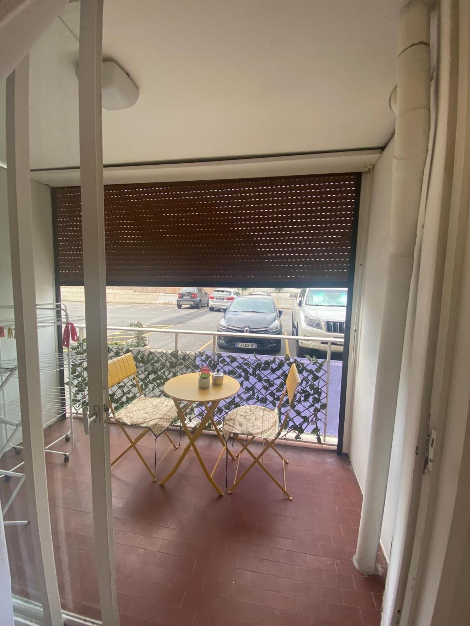 Joli Studio Neuf Av Terrasse A 50 M De La Mer Et Gare Roquebrune-Cap-Martin Eksteriør billede